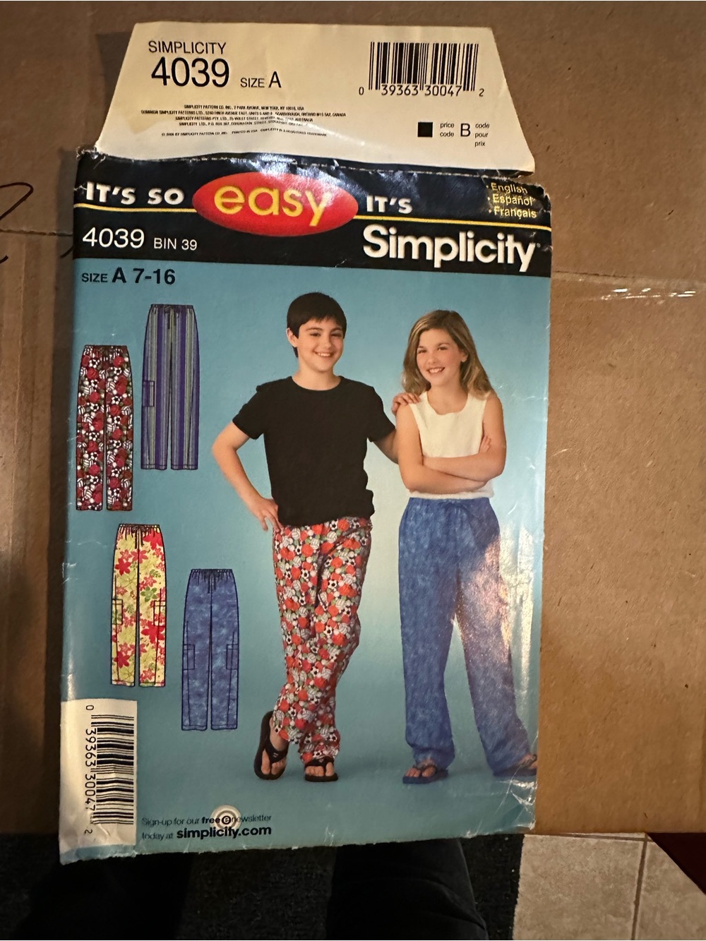 Simplicity Kids Pajama Pants Pattern in Blue & Red Floral